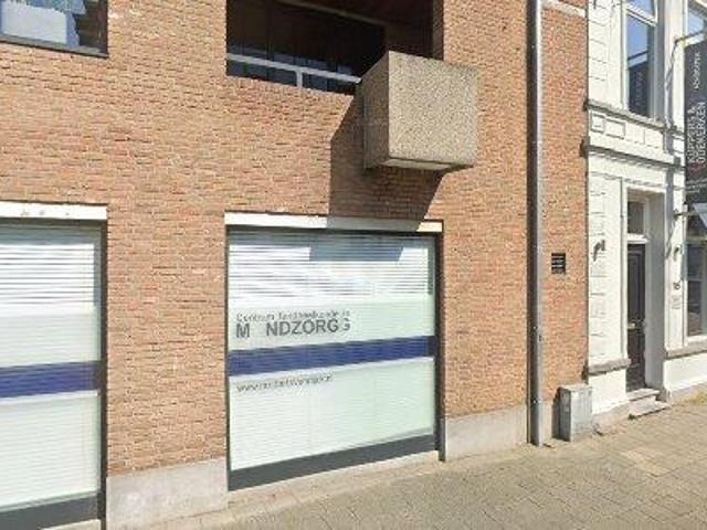 Bedrijfspand te huur in Ginneken, Breda