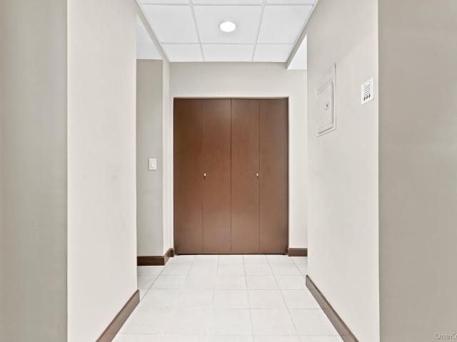 Condo for sale in White Plains, New York