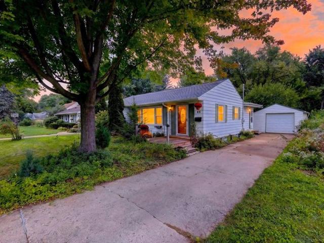 House for sale in Sunset Village, Madison