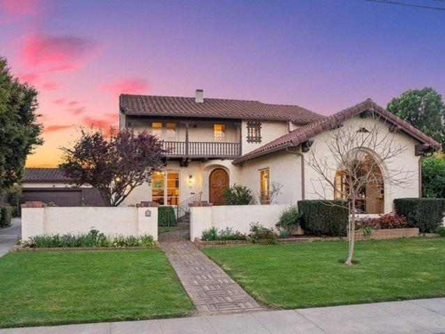 House for sale in Freedom, California