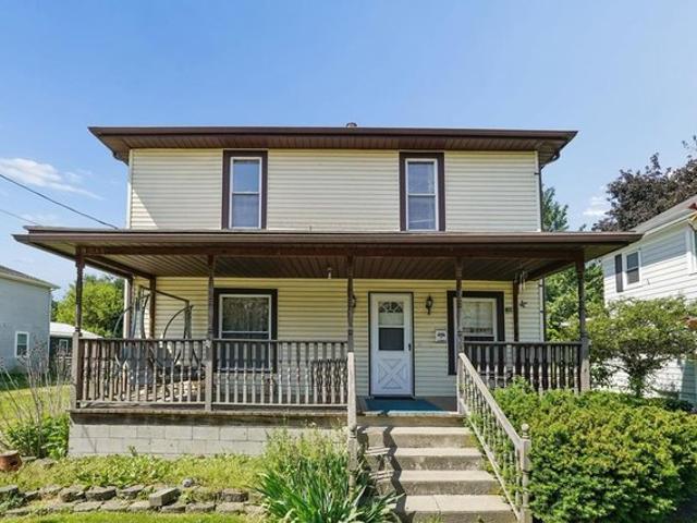 House for sale in Fredericktown, Ohio