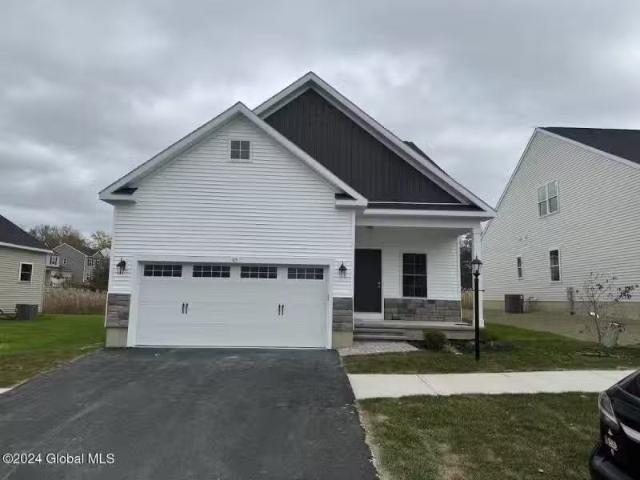 House for rent in Troy