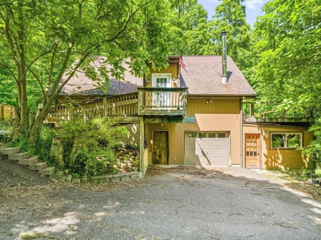 House for sale in Bloomingburg, New York