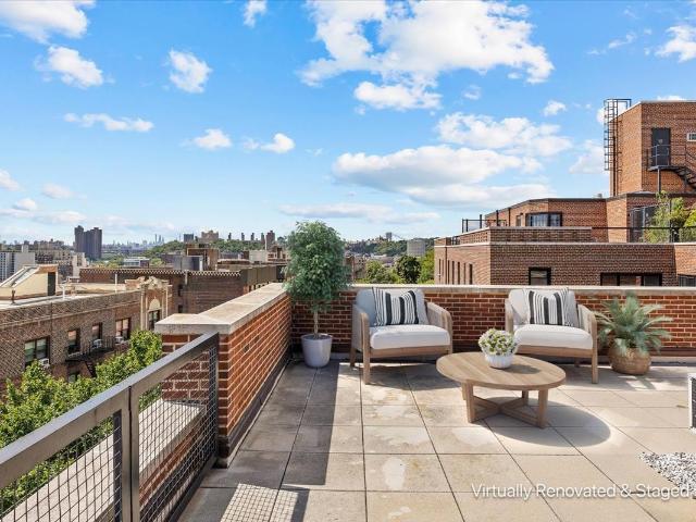 Property for sale in Manhattan Community Board 12, New York