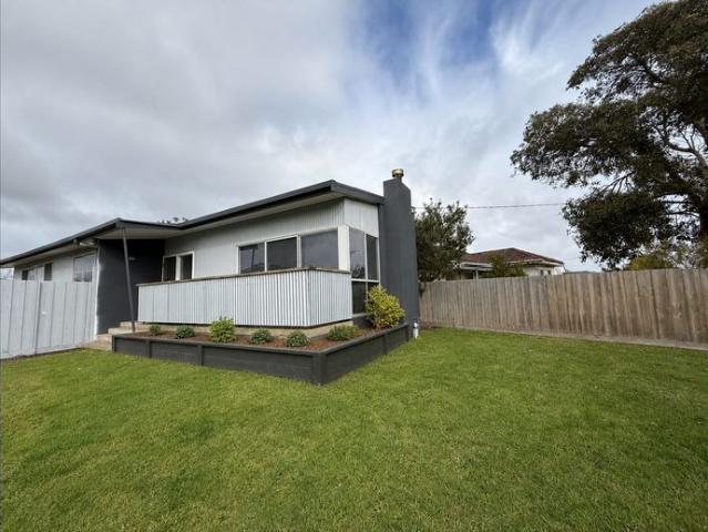 House for rent in Portland, Victoria