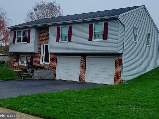 House for sale in Cumberland, Pennsylvania