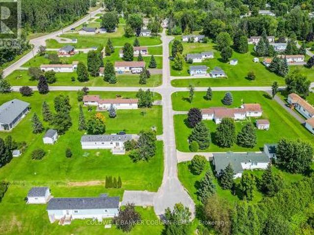 House for sale in Renfrew, Ontario