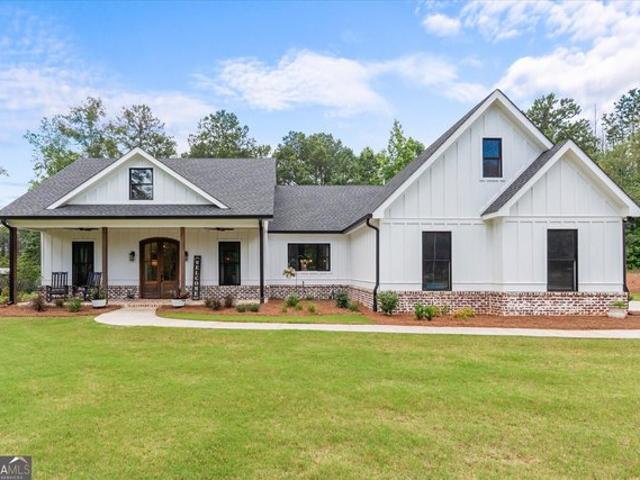 House for sale in Haralson, Georgia