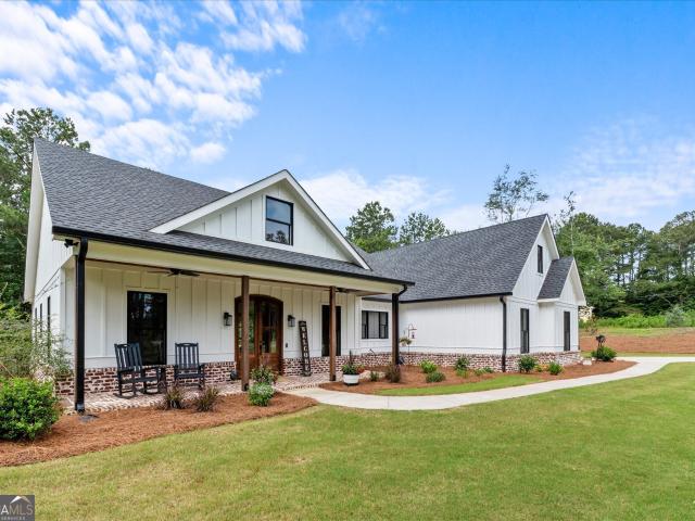 House for sale in Haralson, Georgia