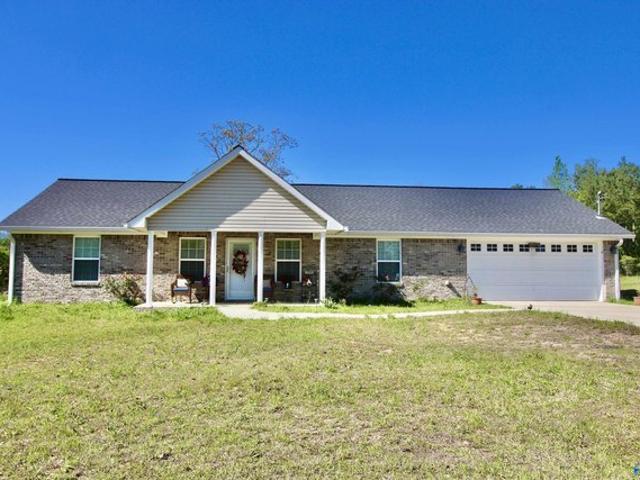 House for sale in Centre, Alabama