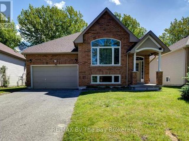 House for sale in Wasaga Beach, Ontario
