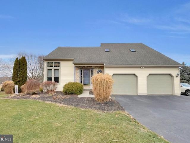 House for sale in Stevens, Pennsylvania