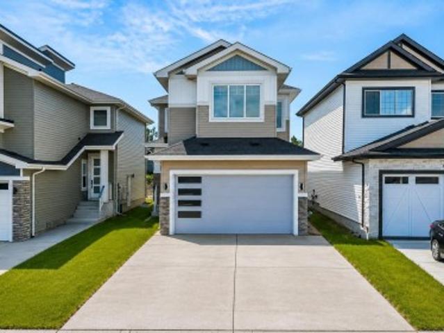 House for sale in Stony Plain, Alberta