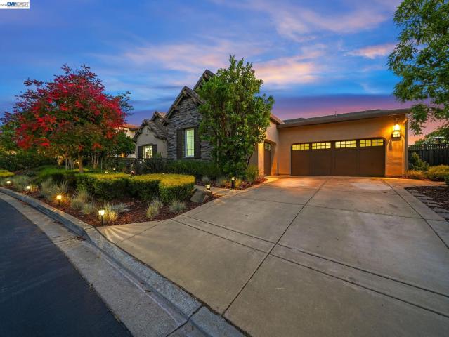 House for sale in Hayward, California