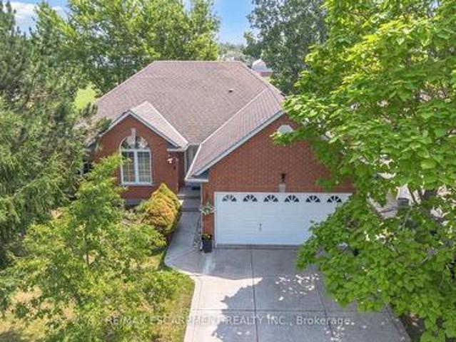 House for sale in Caledonia, Ontario