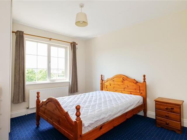 Terraced House for sale in Doughiska
