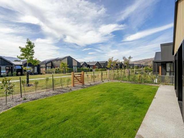 House for sale in Otakou