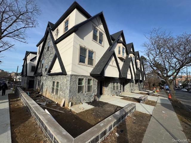 House for sale in City of Mount Vernon, Westchester County