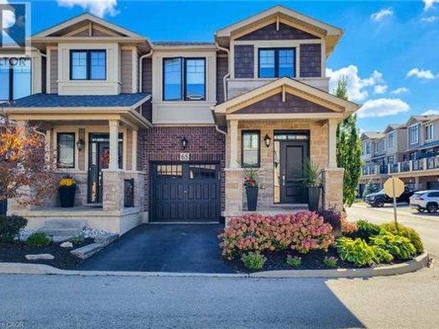 House for sale in Grimsby-on-the-Lake, Grimsby