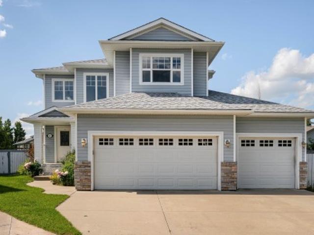 House for sale in Fort Saskatchewan, Alberta