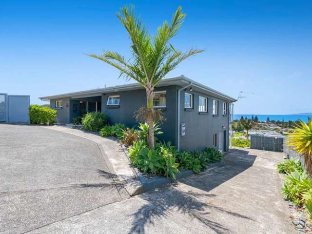 House for sale in Orewa