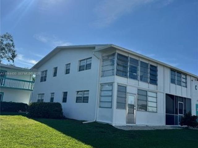 Condo for sale in Deerfield Beach, Florida