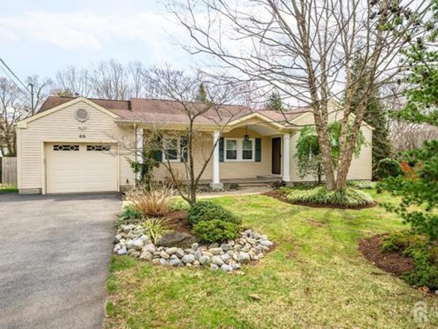 House for sale in Franklin, New Jersey