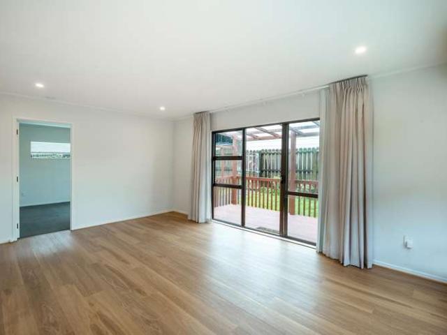 House for sale in Wairau Valley