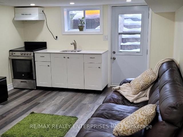 House for rent in Davenport, Toronto