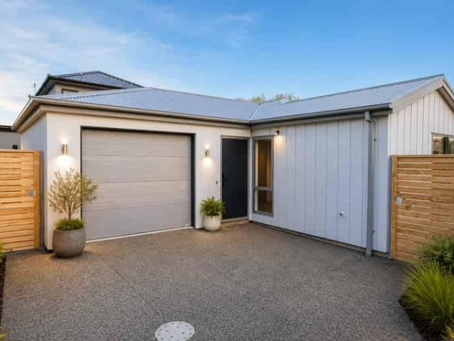 House for rent in Belfast, Canterbury
