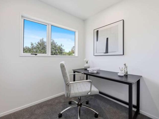 Townhouse for sale in Balmoral