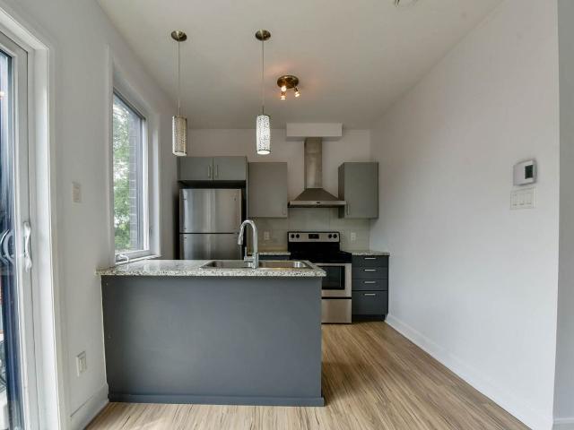 Apartment for rent in St. Leonard's, Quebec