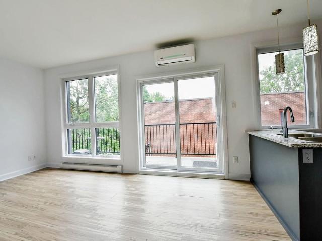 Apartment for rent in St. Leonard's, Quebec