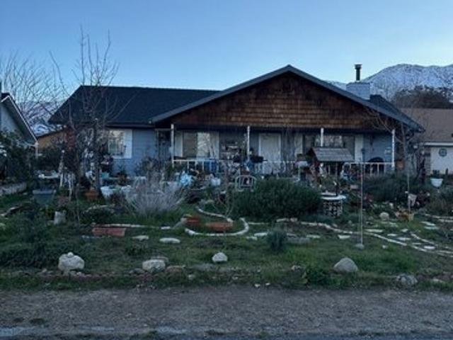 House for sale in Lake Isabella, California