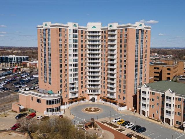 Condo for sale in Hennepin, Minnesota