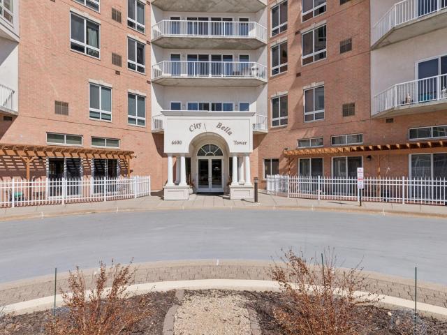 House for sale in Hennepin, Minnesota