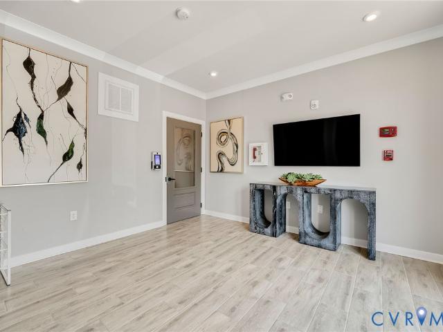 Condo for sale in Virginia
