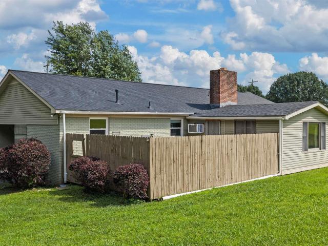 House for sale in Flat Rock, Alabama