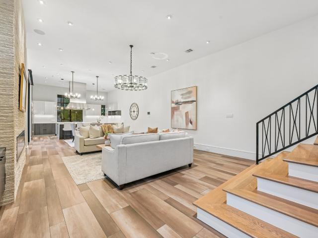 Townhouse for sale in Washington Avenue Coalition / Memorial Park, Houston