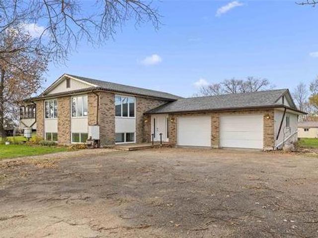 House for sale in Rosser–Old Kildonan, Winnipeg