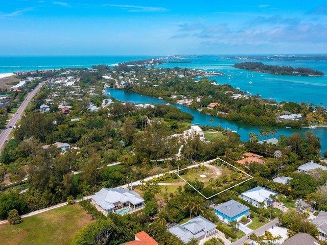 Land for sale in Longboat Key, Florida