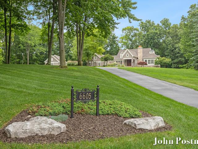 House for sale in Cascade Charter Township, Grand Rapids