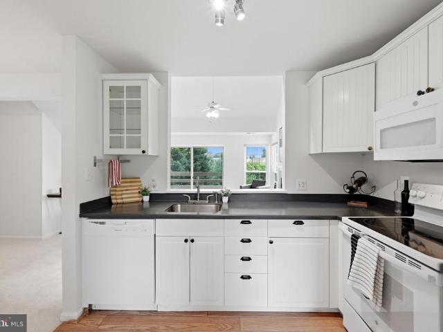 Condo for sale in Virginia