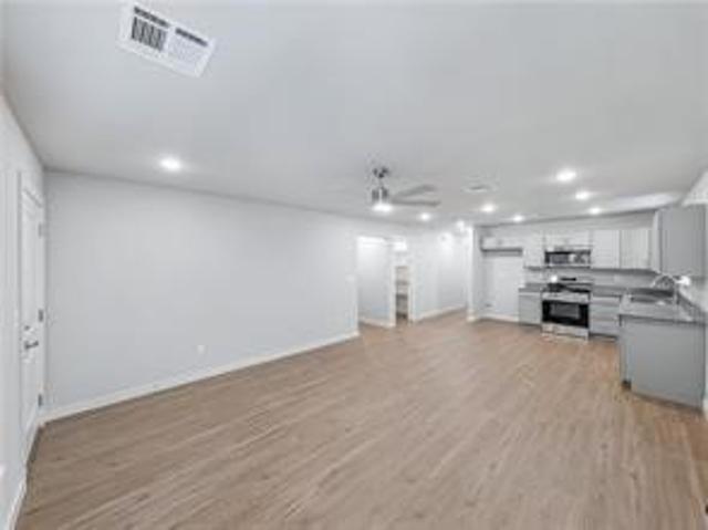 Property for rent in Ark