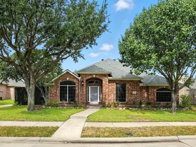 House for sale in Denton, Texas