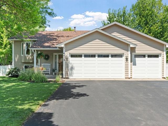 House for sale in Farmington, Minnesota