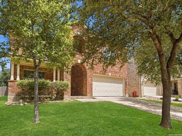 House for sale in Live Oak, Texas