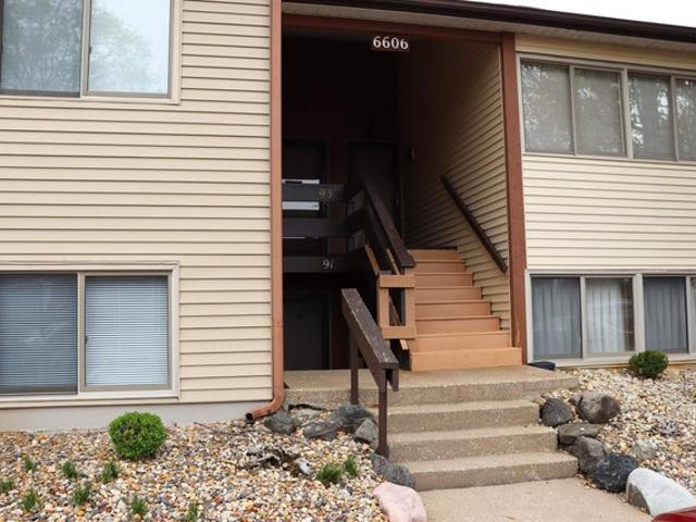 Condo for sale in Edwards, Illinois