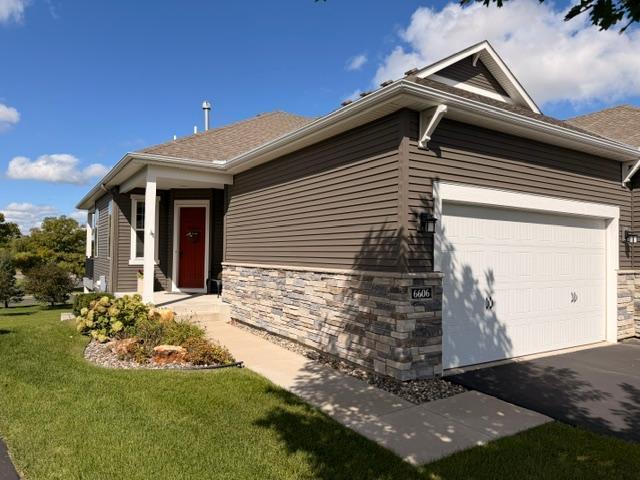 Townhouse for sale in Savage, Scott County