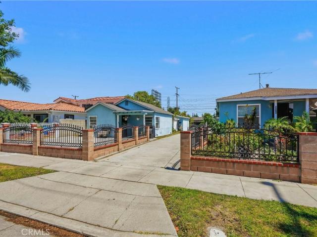 House for sale in Bell Gardens, California